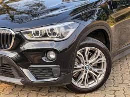 BMW - X1 - 2019/2019 - Preta - R$ 159.900,00