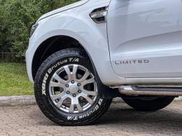 FORD - RANGER - 2017/2018 - Branca - R$ 154.900,00