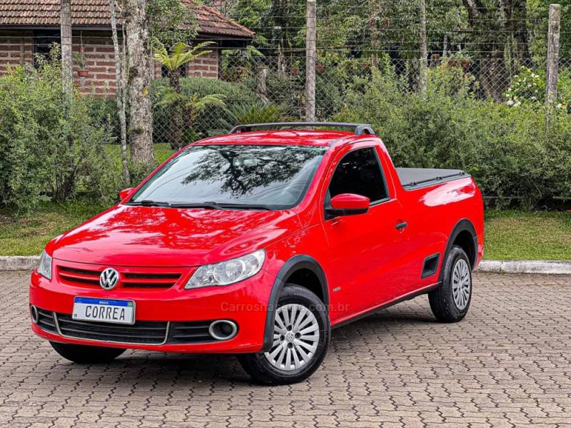 VOLKSWAGEN - SAVEIRO - 2012/2012 - Vermelha - R$ 42.900,00