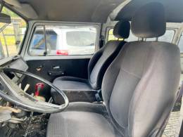 VOLKSWAGEN - KOMBI - 1990/1990 - Branca - R$ 16.900,00