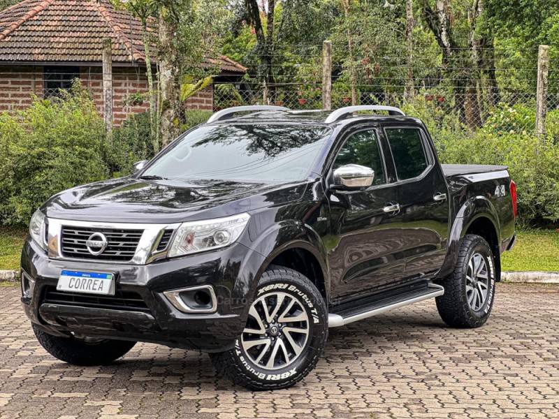 NISSAN - FRONTIER - 2020/2021 - Preta - R$ 181.900,00