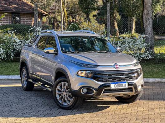 FIAT - TORO - 2021/2021 - Prata - R$ 141.900,00