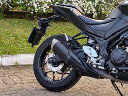 YAMAHA - MT - 2023/2023 - Preta - R$ 35.900,00