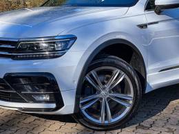 VOLKSWAGEN - TIGUAN - 2020/2020 - Branca - R$ 194.900,00