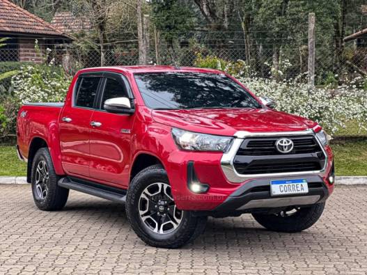 TOYOTA - HILUX - 2022/2022 - Vermelha - R$ 229.900,00