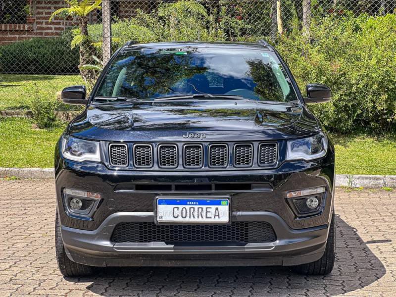 JEEP - COMPASS - 2019/2020 - Preta - R$ 114.900,00