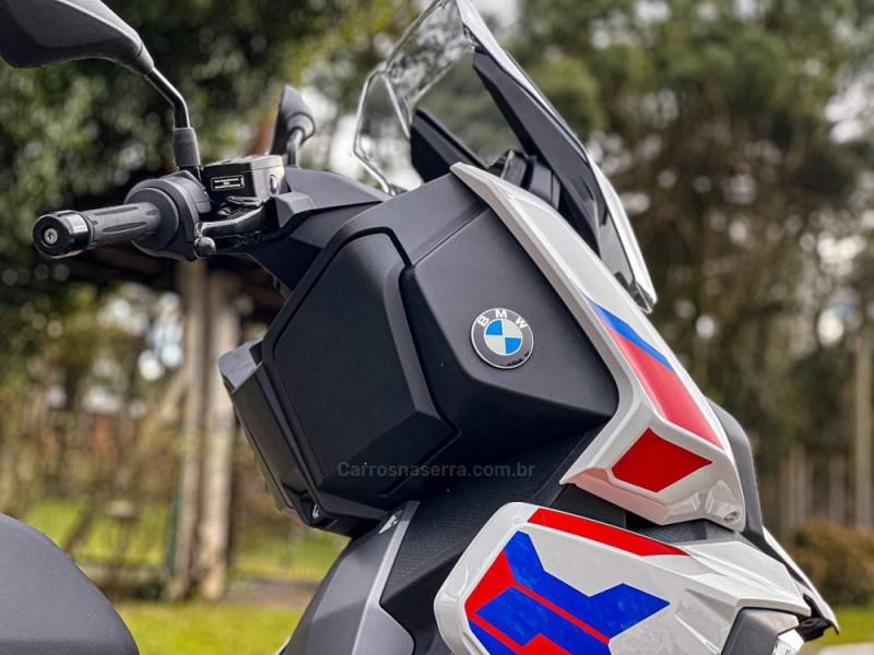 BMW - C 400 - 2024/2024 - Branca - R$ 61.900,00