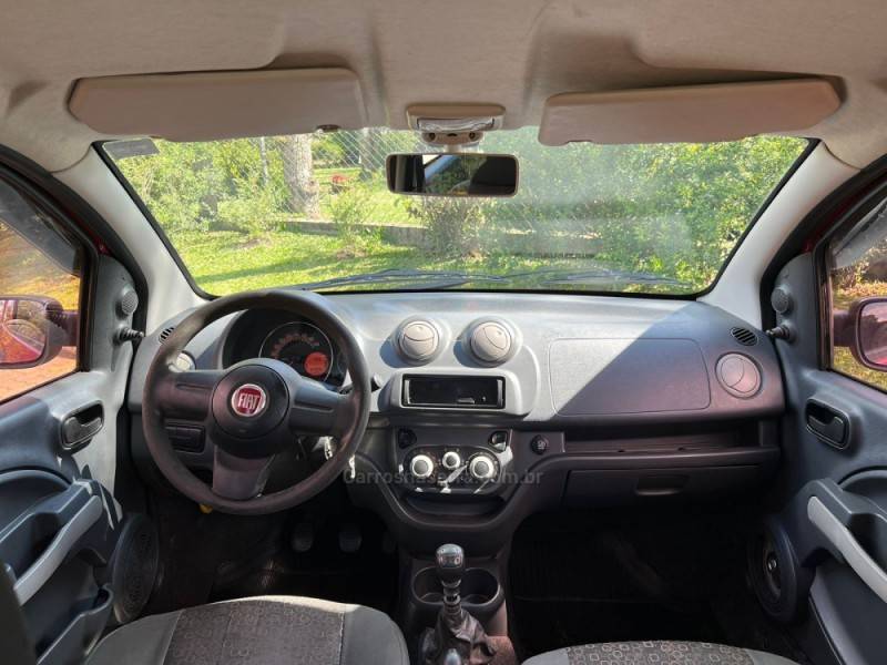 FIAT - UNO - 2012/2012 - Vermelha - R$ 26.900,00