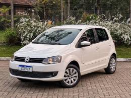 VOLKSWAGEN - FOX - 2013/2013 - Branca - R$ 39.900,00