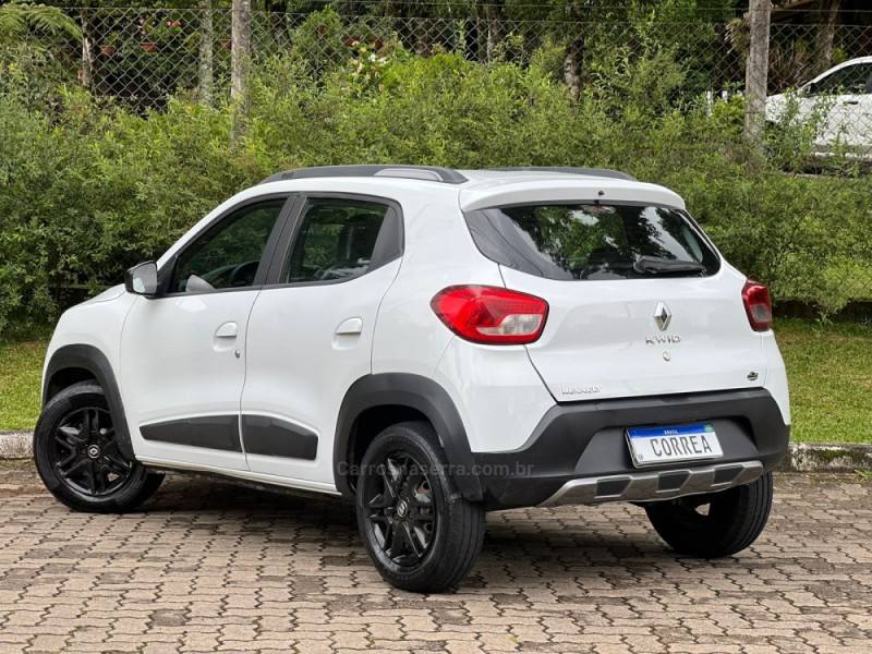 RENAULT - KWID - 2019/2020 - Branca - R$ 49.900,00