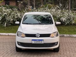 VOLKSWAGEN - FOX - 2013/2013 - Branca - R$ 39.900,00