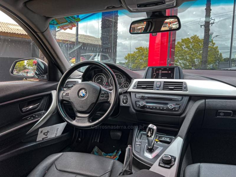 BMW - 320I - 2013/2014 - Branca - R$ 104.900,00