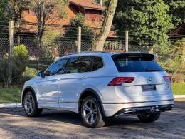 VOLKSWAGEN - TIGUAN - 2020/2020 - Branca - R$ 194.900,00