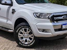 FORD - RANGER - 2017/2018 - Branca - R$ 154.900,00