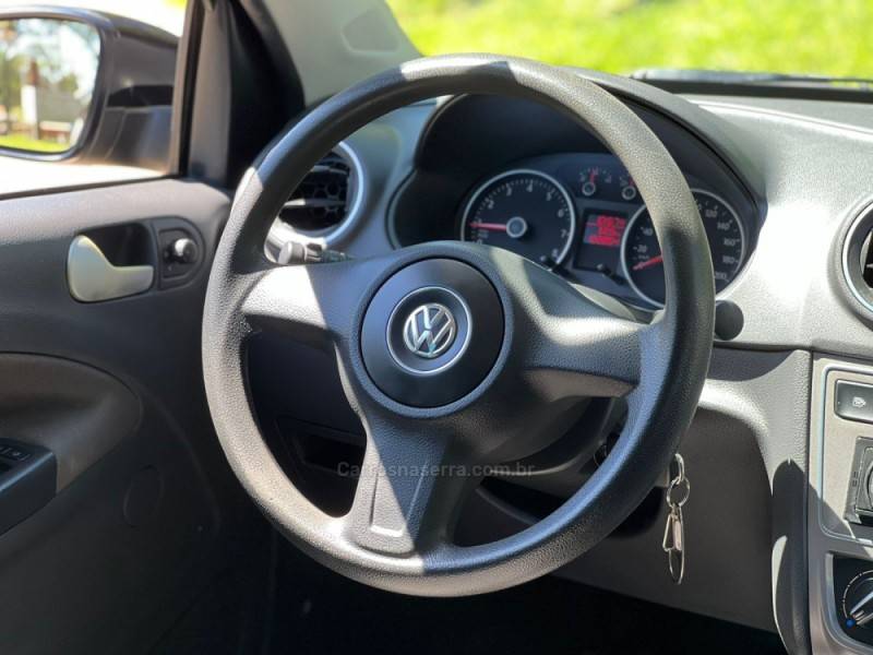 VOLKSWAGEN - GOL - 2013/2014 - Preta - R$ 39.900,00