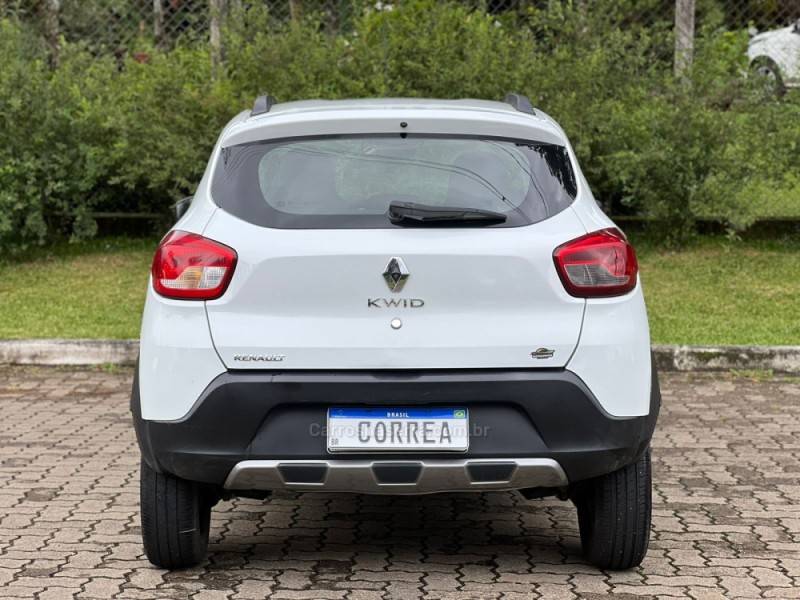 RENAULT - KWID - 2019/2020 - Branca - R$ 49.900,00