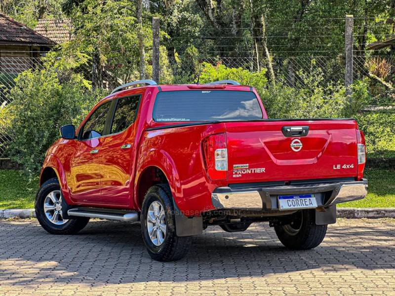 NISSAN - FRONTIER - 2017/2017 - Vermelha - R$ 139.900,00