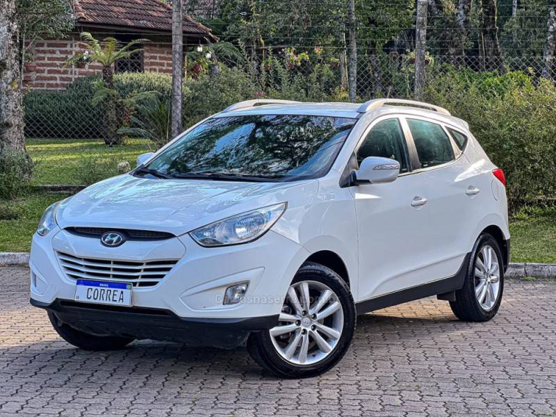 HYUNDAI - IX35 - 2014/2015 - Branca - R$ 79.900,00