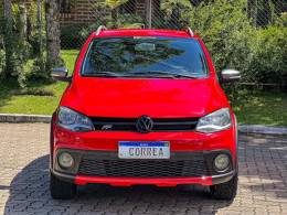 VOLKSWAGEN - CROSSFOX - 2011/2012 - Vermelha - R$ 49.900,00