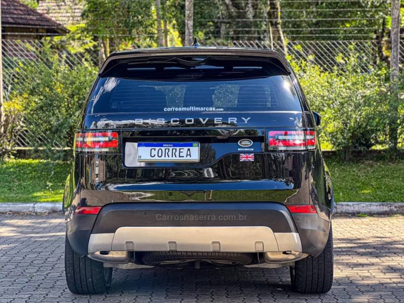 LAND ROVER - DISCOVERY 4 - 2020/2020 - Preta - R$ 399.900,00