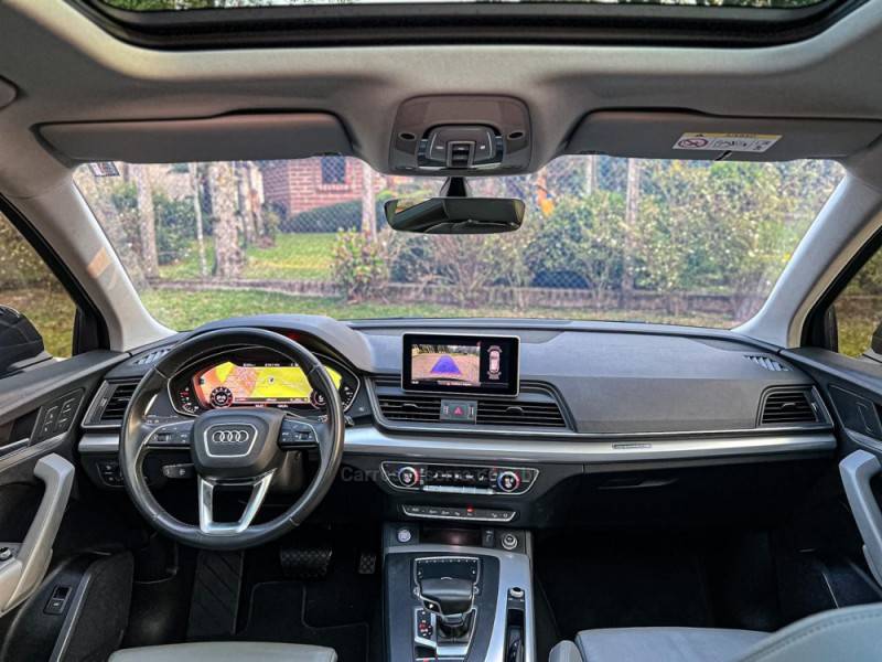 AUDI - Q5 - 2018/2019 - Preta - R$ 189.900,00