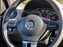 VOLKSWAGEN - SAVEIRO - 2014/2015 - Vermelha - R$ 72.900,00