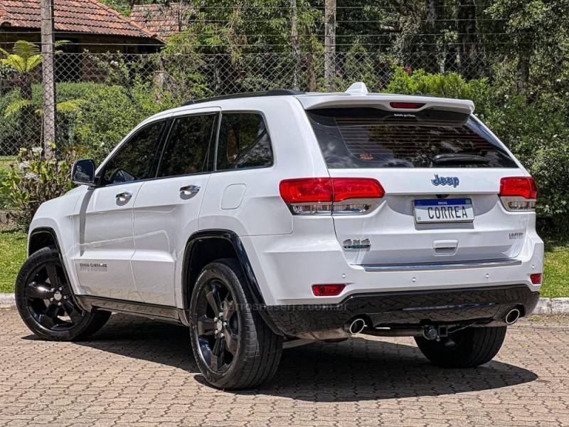 JEEP - GRAND CHEROKEE - 2014/2015 - Branca - R$ 129.900,00