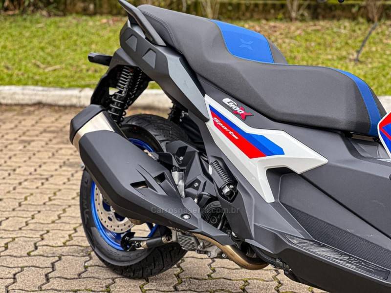 BMW - C 400 - 2024/2024 - Branca - R$ 61.900,00