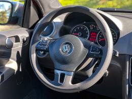 VOLKSWAGEN - SAVEIRO - 2014/2015 - Vermelha - R$ 72.900,00