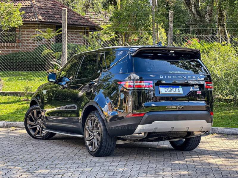 LAND ROVER - DISCOVERY 4 - 2020/2020 - Preta - R$ 399.900,00