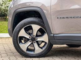 JEEP - COMPASS - 2017/2018 - Cinza - R$ 114.900,00