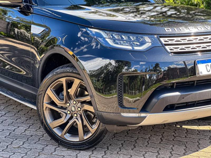 LAND ROVER - DISCOVERY 4 - 2020/2020 - Preta - R$ 399.900,00