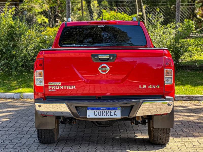 NISSAN - FRONTIER - 2017/2017 - Vermelha - R$ 139.900,00