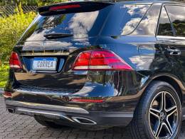 MERCEDES-BENZ - GLE 350D - 2017/2017 - Preta - R$ 219.900,00