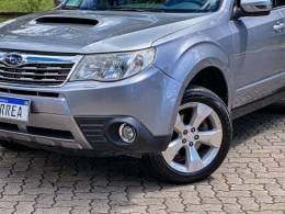 SUBARU - FORESTER - 2010/2011 - Prata - R$ 72.900,00