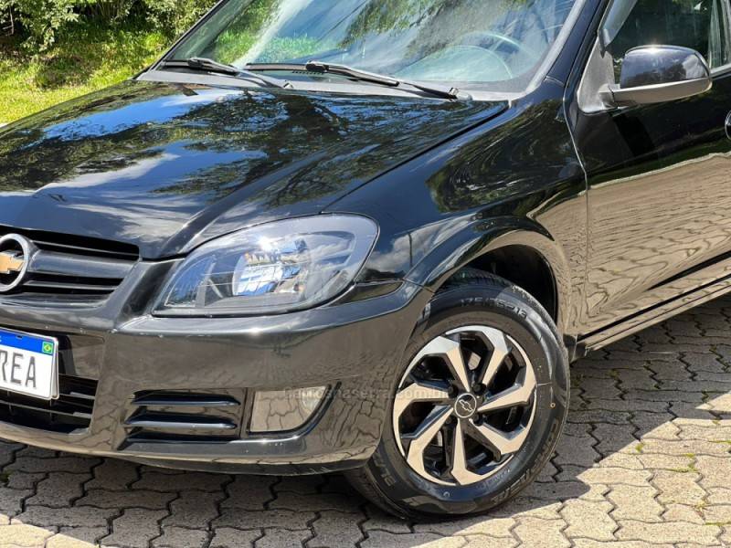 CHEVROLET - CELTA - 2010/2010 - Preta - R$ 29.900,00