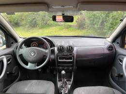 RENAULT - SANDERO - 2014/2014 - Cinza - R$ 32.900,00